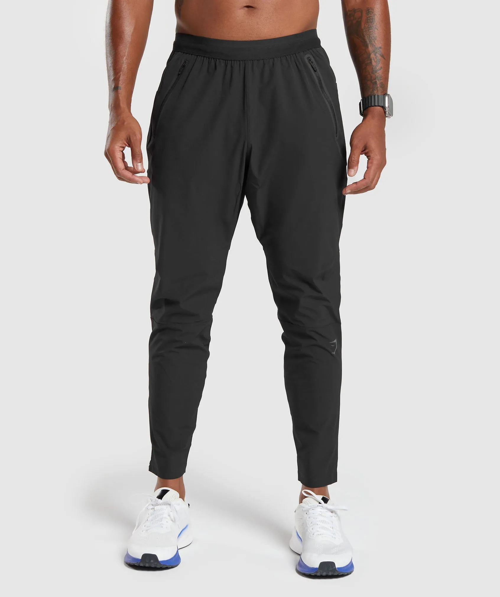 Gymshark Hybrid Woven Joggers - Black