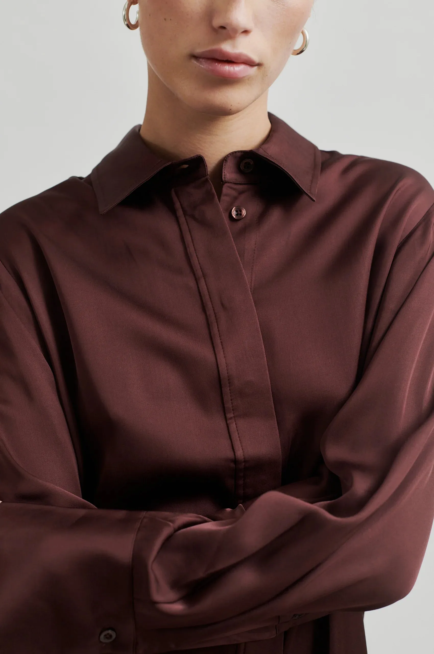 Livo Classic Shirt Bitter Chocolate