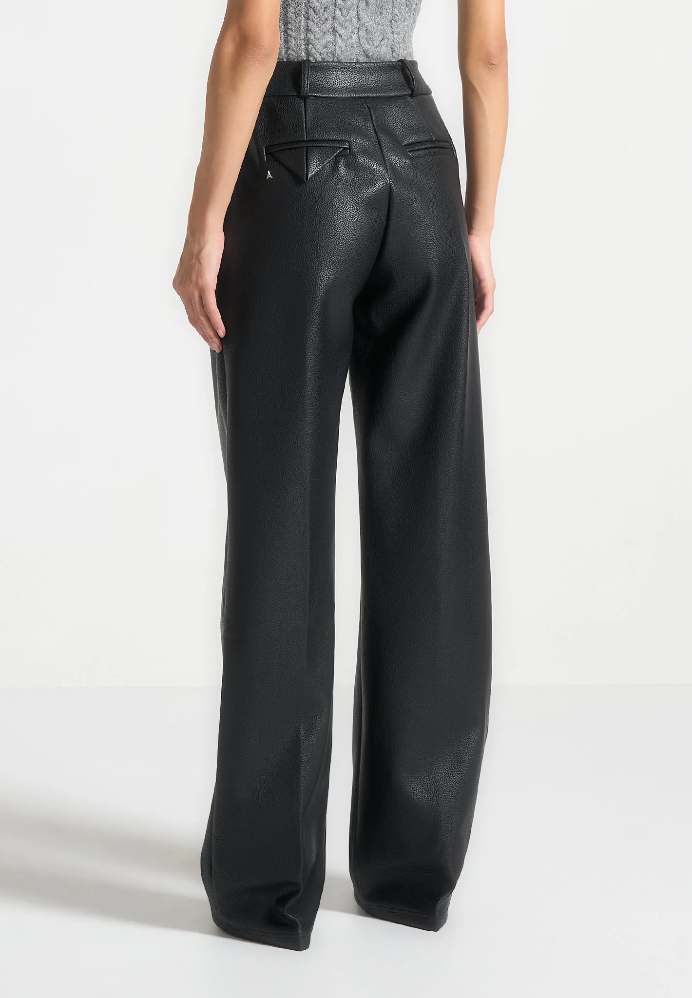 Pebbled Leather Pleated Stacked Trousers - Black