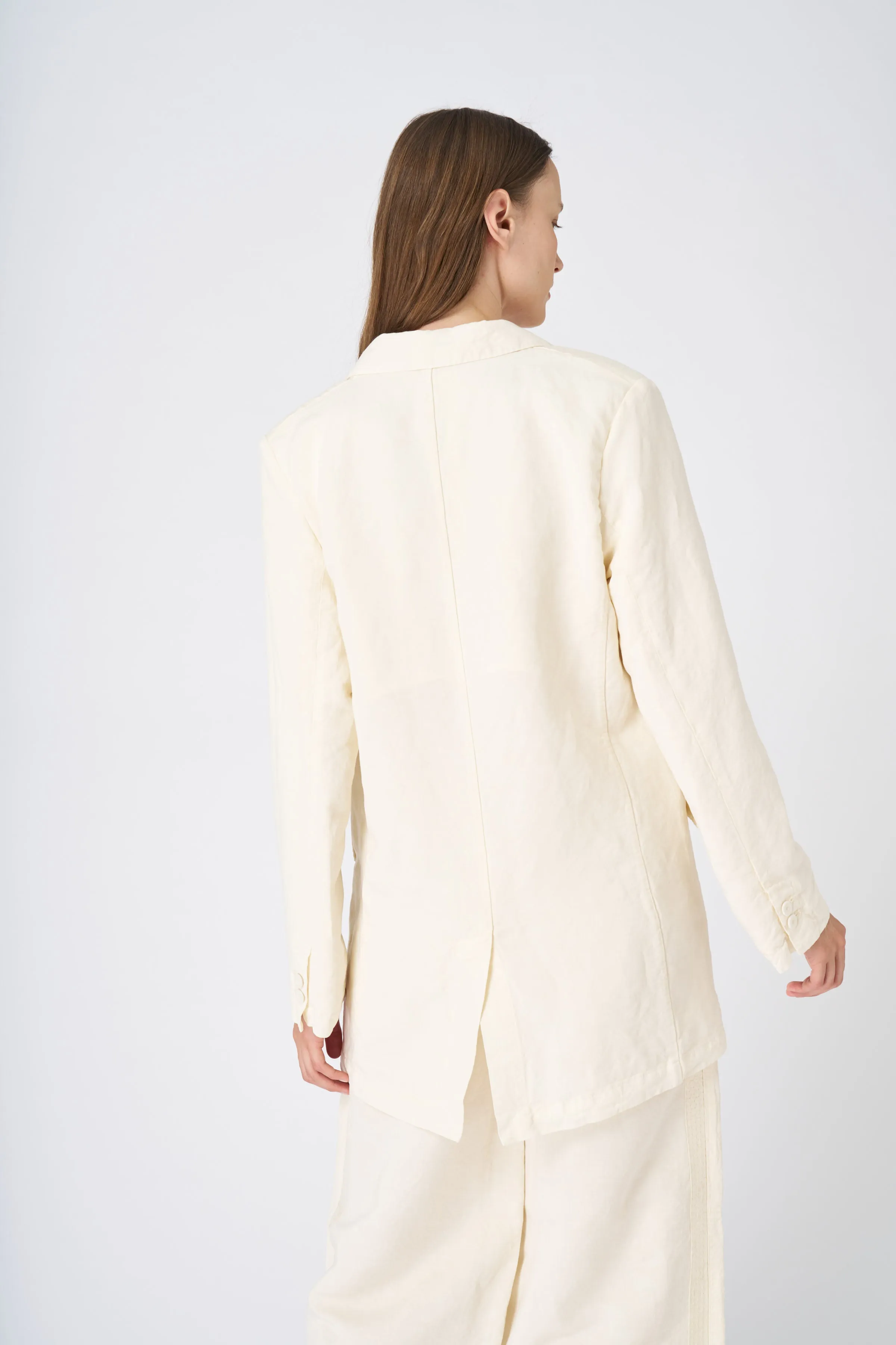 Tailored Linen Blazer